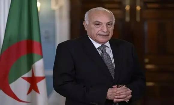 السيد عطاف يمثل رئيس الجمهورية بالبحرين في الدورة ال33 لمجلس الجامعة العربية على مستوى القمة